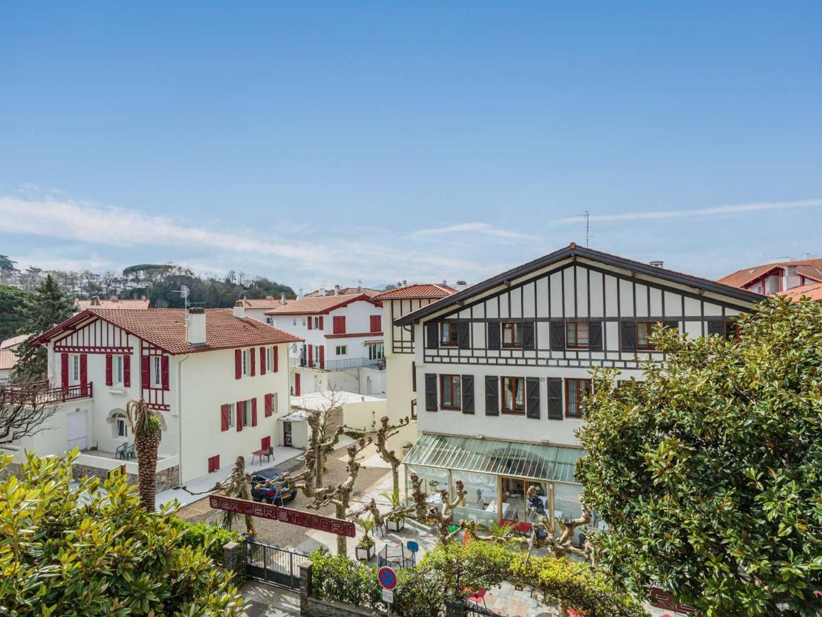 Appartement A 200 M De La Plage Avec Terrasse Et Parking, Au Coeur Des Commerces Et Restaurants - Fr-1-2-426 Hendaya Exterior foto